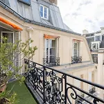Veeve - Haussmannian Heights
